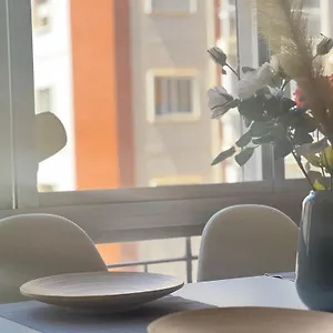 https://apt-apartamento-cerca-del-centro-2.hotelsinnerja.org